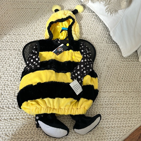 NWT infant Bumblebee costume 6-12 months - Picture 1 of 10